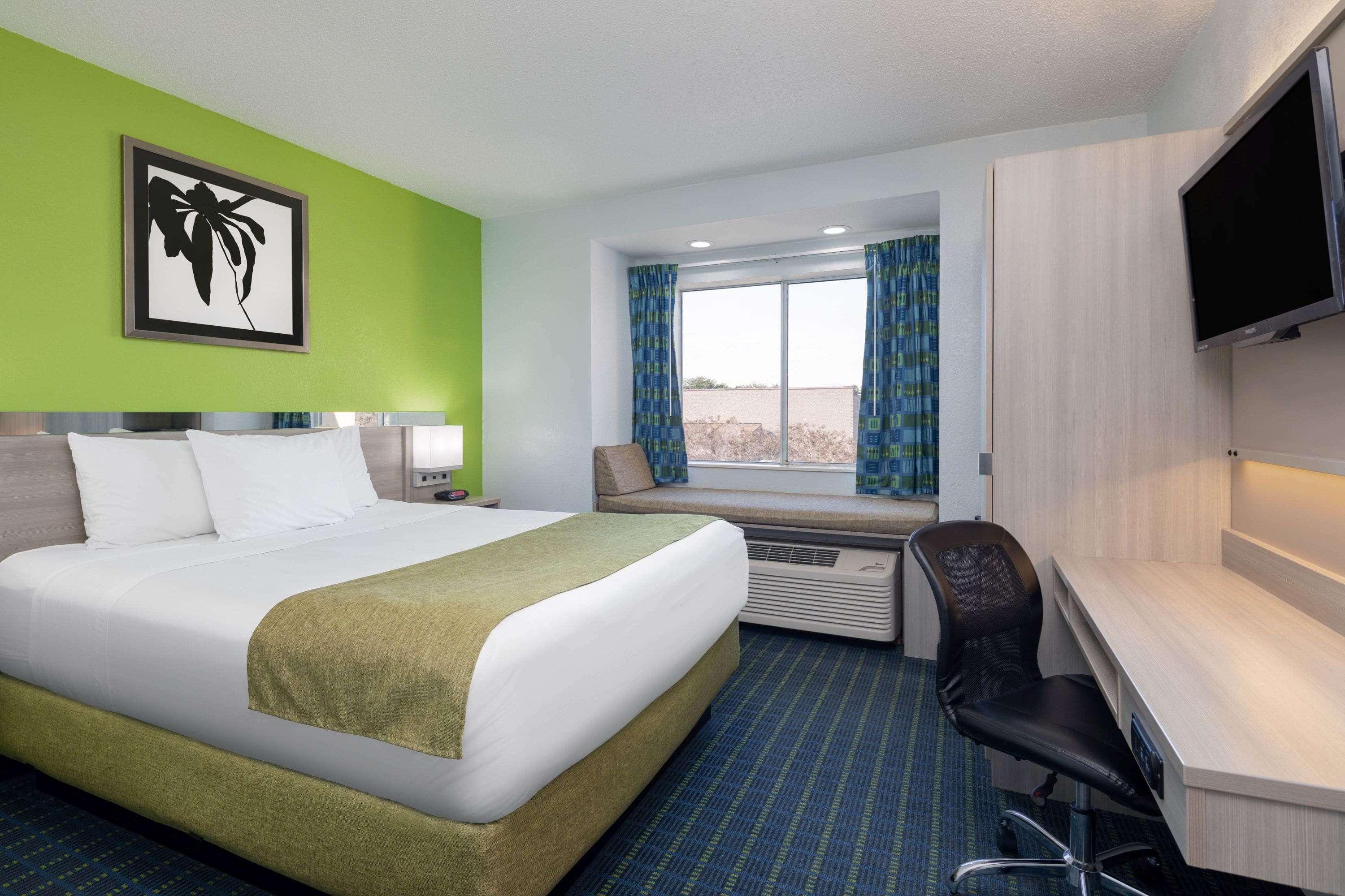 Microtel Inn By Wyndham Lake Norman Cornelius Esterno foto