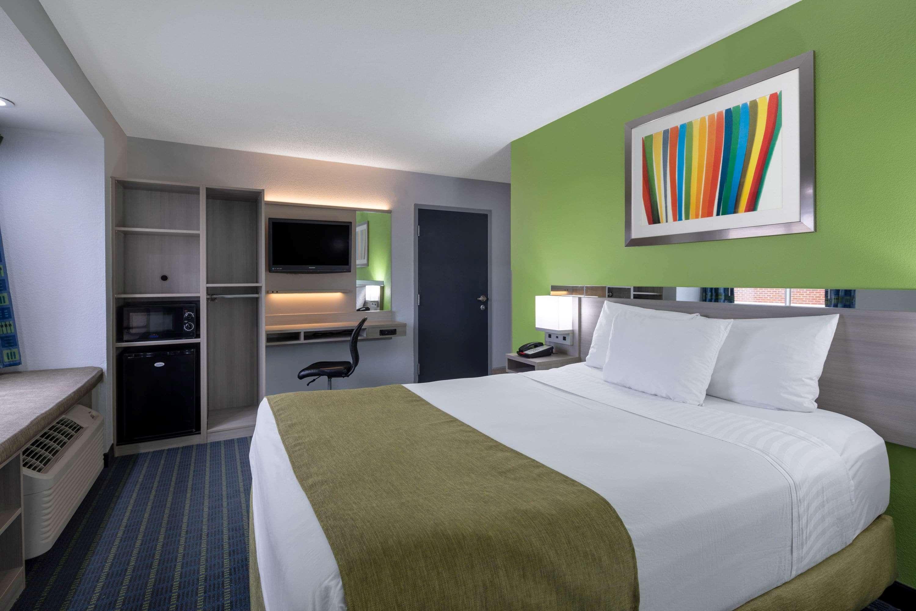 Microtel Inn By Wyndham Lake Norman Cornelius Esterno foto