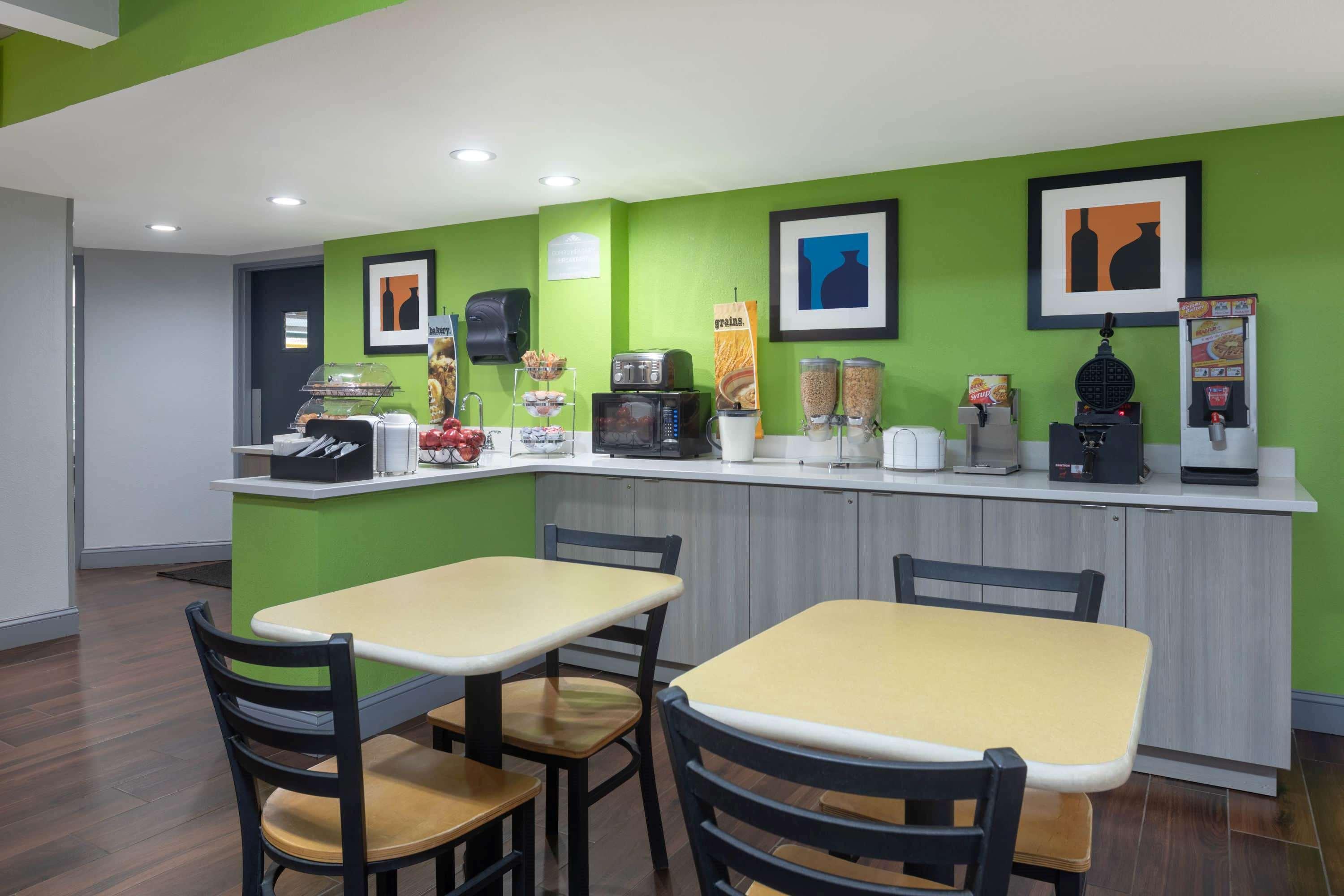 Microtel Inn By Wyndham Lake Norman Cornelius Esterno foto