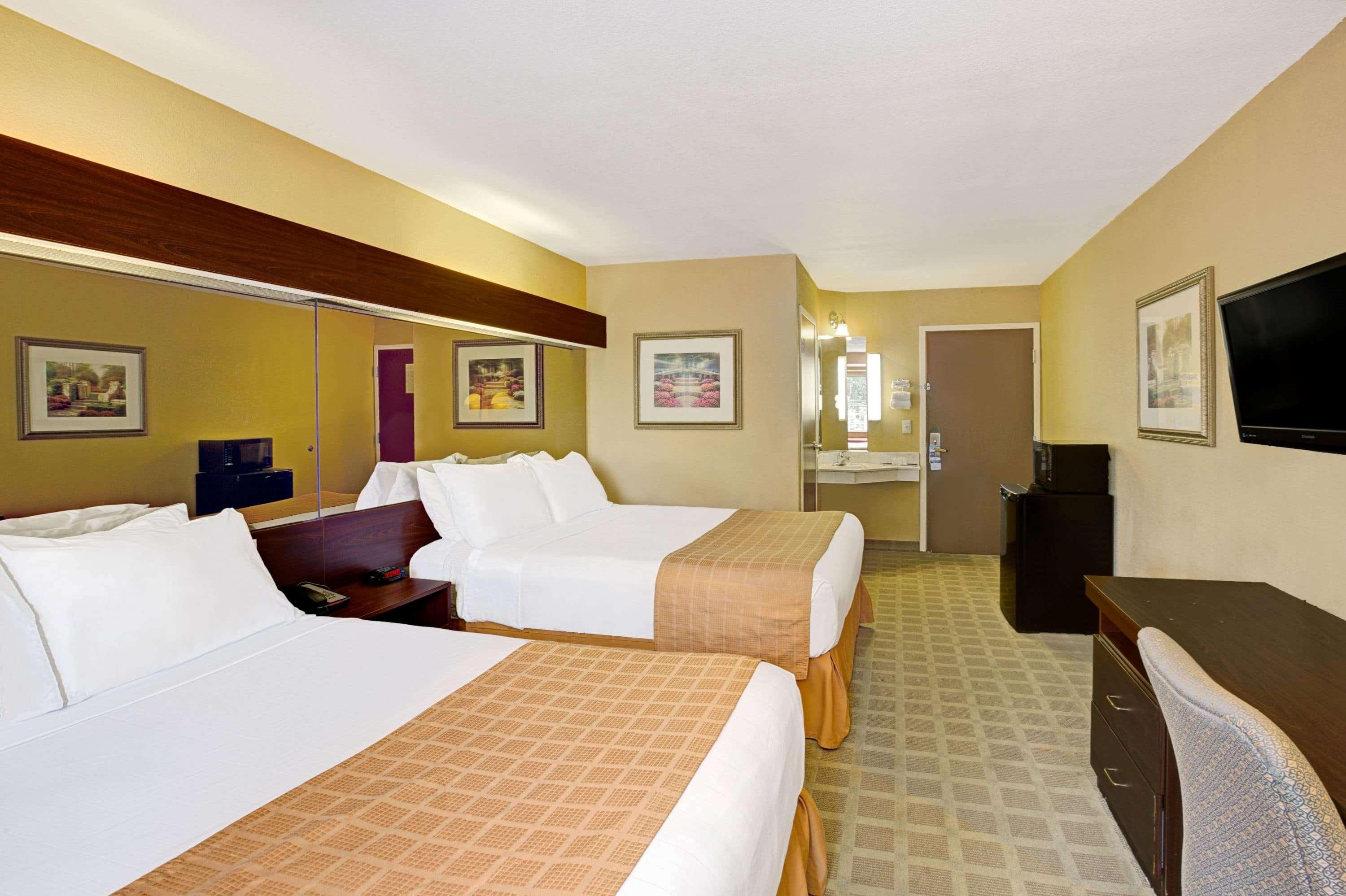 Microtel Inn By Wyndham Lake Norman Cornelius Esterno foto