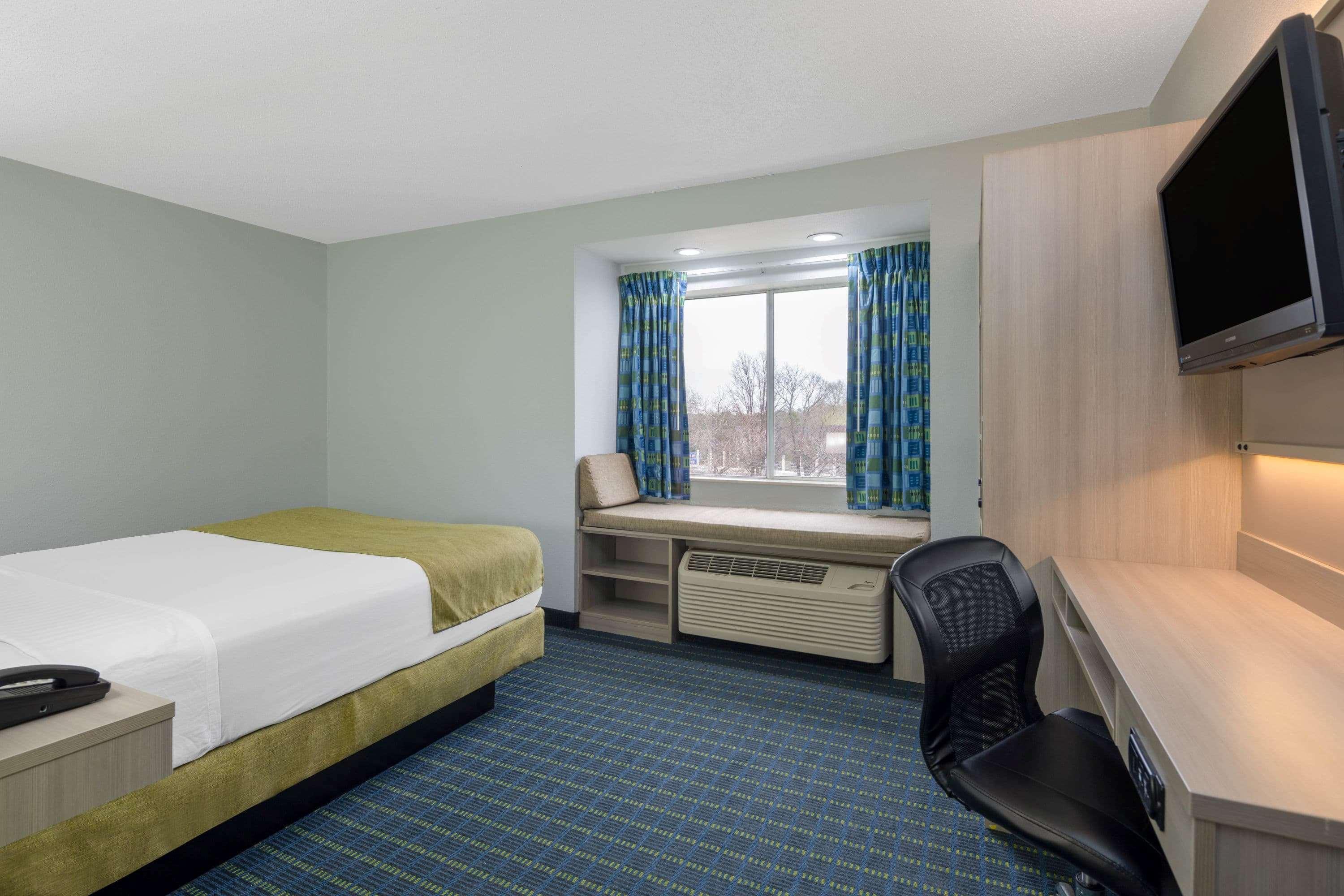 Microtel Inn By Wyndham Lake Norman Cornelius Esterno foto