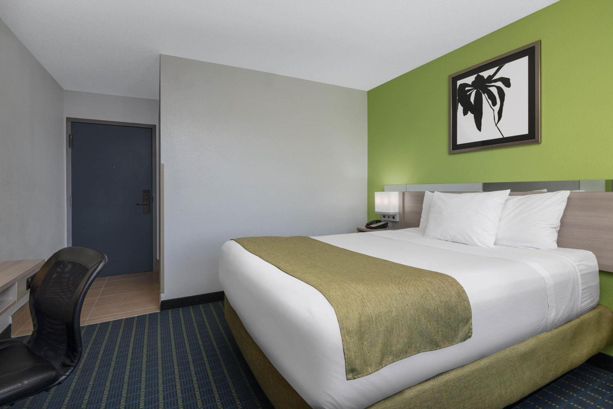 Microtel Inn By Wyndham Lake Norman Cornelius Esterno foto